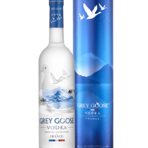 Водка Grey Goose 0.7л Metal Box 0.7