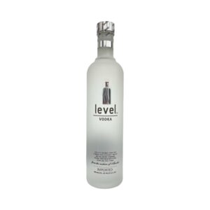 Водка Level 0,5л новый