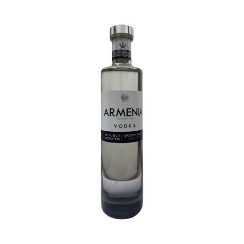 Водка Armenia Platinum 40% (0.5L)