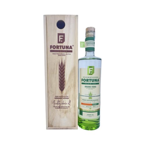 Водка Fortuna Organic 40% in Wooden Box (0.7L)