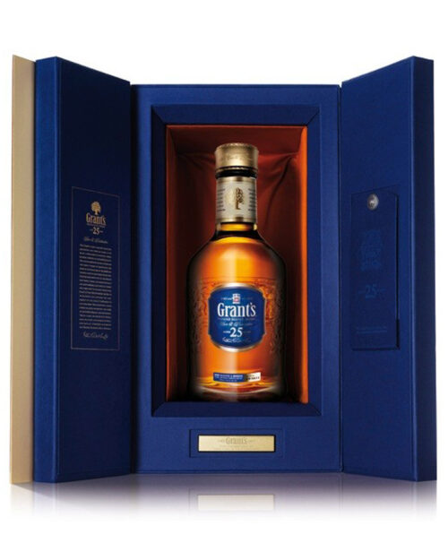 Виски Grant`s 25 YO 40% in Gift Box (0,7L)